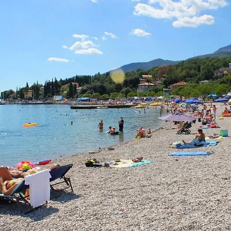 Danijel Опатия